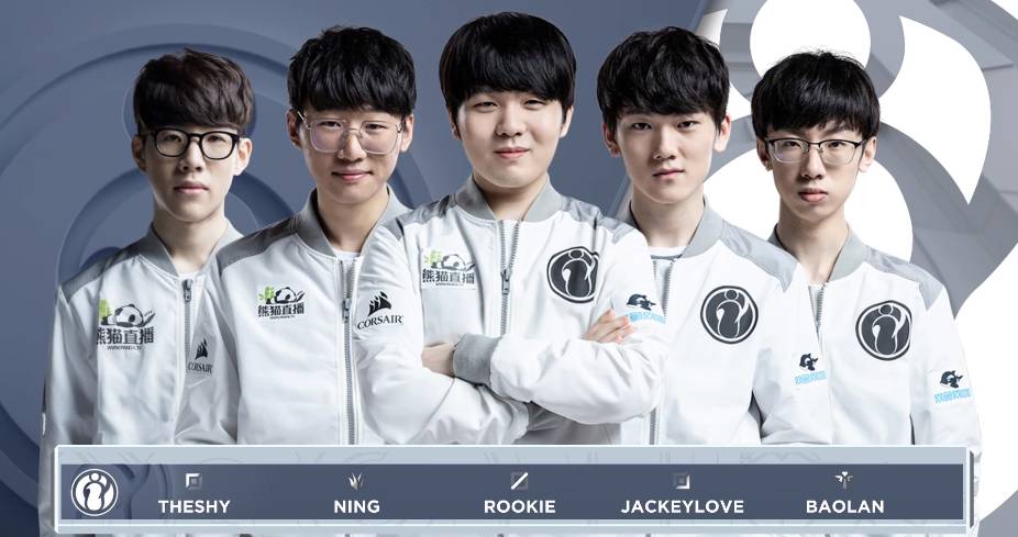 资讯绝地求生 我和队友“亲热”，被人当场捉住